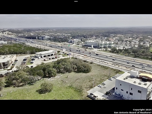 Image 21 of 22 For 4503 N Loop 1604 W