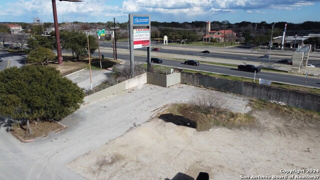 Image 19 of 42 For 6171 Loop 410 Nw