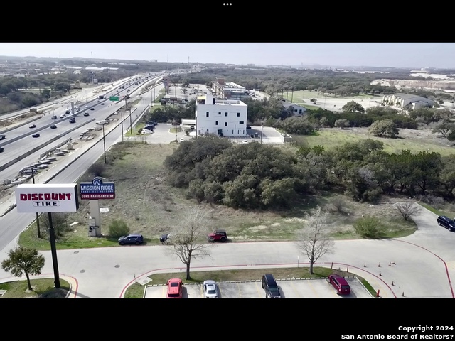 Image 4 of 14 For 4503 N Loop 1604 W