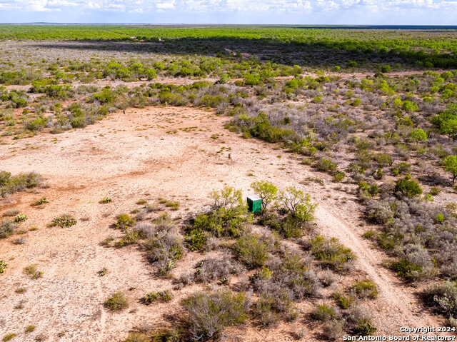 Image 34 of 42 For 2217 S Us Highway 83