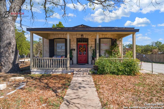 Details for 265 Main St N, Boerne, TX 78006