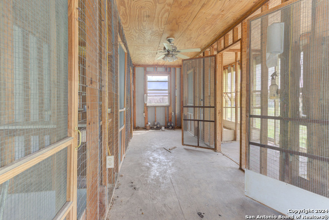 Image 33 of 40 For 2911 Morningside Dr