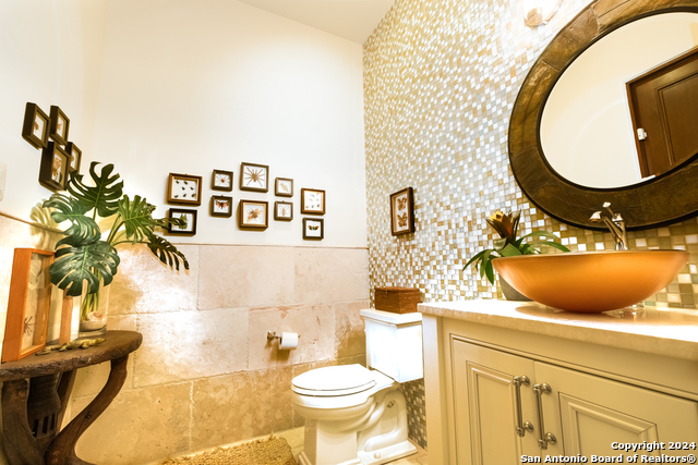 Listing photo id 24 for 11 Paseo Valencia