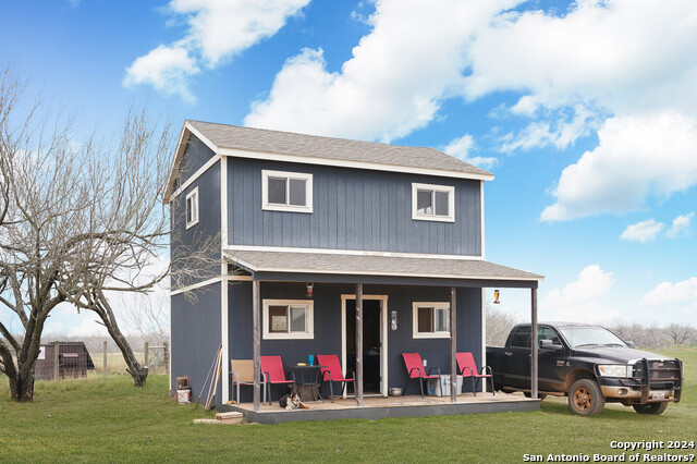 Listing photo id 25 for 4005 County Road 303