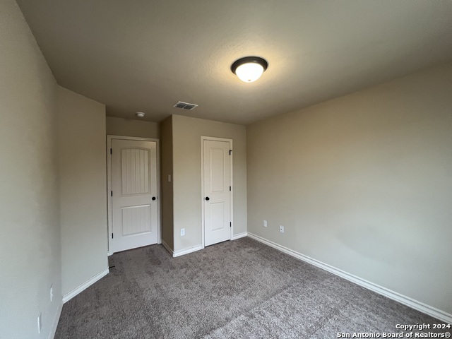 Image 21 of 29 For 6926 Lakeview Dr  102