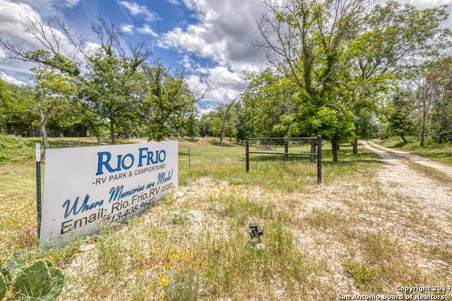 Details for 158 Frio Falls, Rio Frio, TX 78879