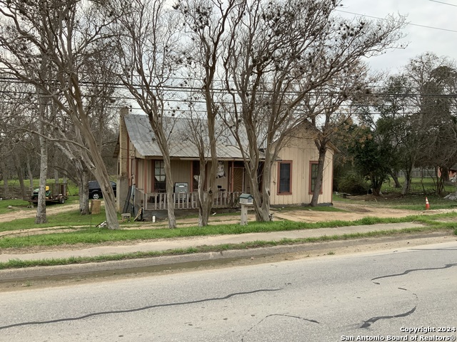 Details for 1311 Water Street, Gonzales, TX 78629