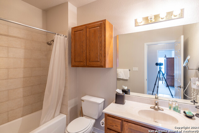 Image 9 of 19 For 20 Tapatio Dr E 111