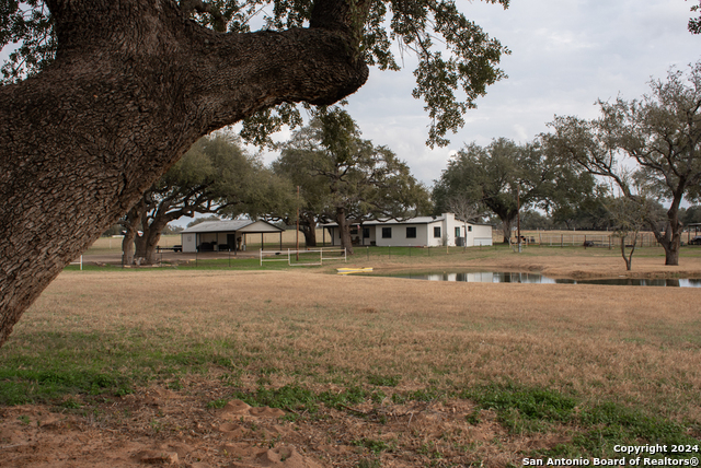 Image 46 of 50 For 949 County Road 665