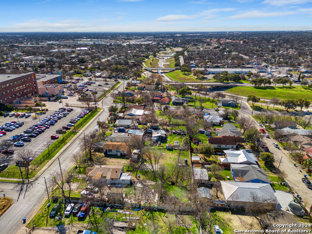 Image 7 of 8 For 544 Spring St #1 S