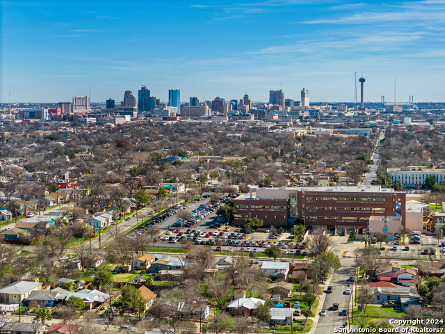 Image 8 of 8 For 544 Spring St #1 S