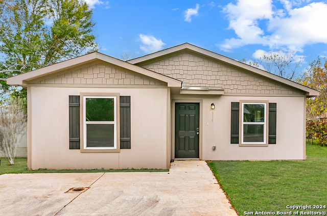 Details for 934 Campbell St, Seguin, TX 78155