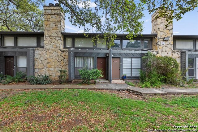 Details for 3843 Barrington St  110c, San Antonio, TX 78217