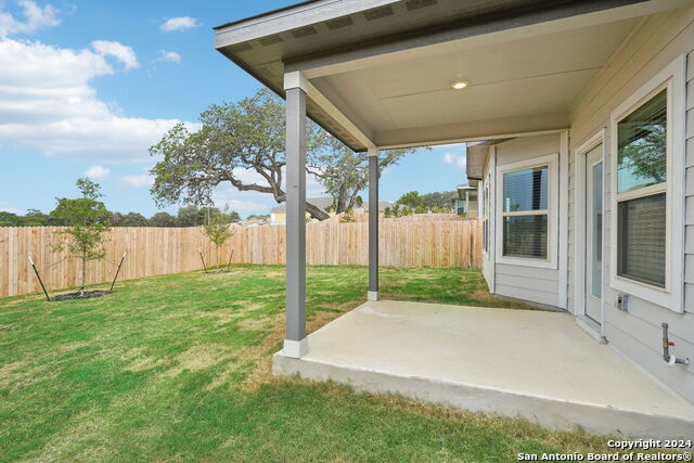 Image 42 of 48 For 25819 Marigold Oaks