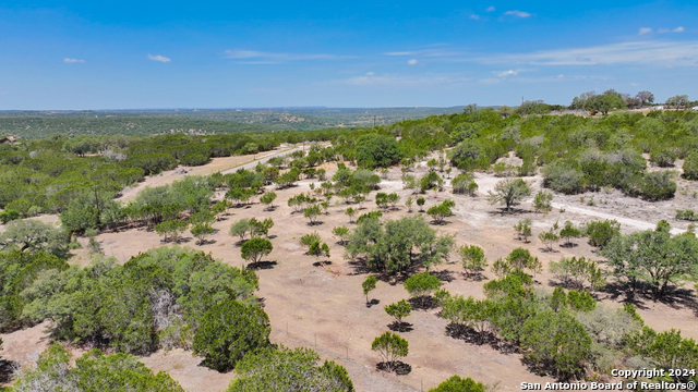 Details for 8364 Fitzhugh, Dripping Springs, TX 78620