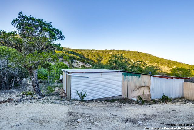 Image 9 of 34 For 824 Juniper  