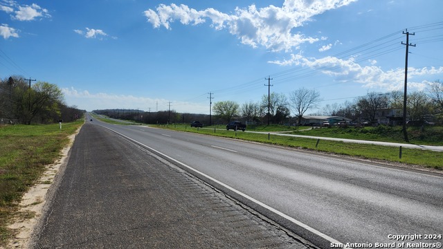 Image 17 of 21 For 20960 Us Highway 281