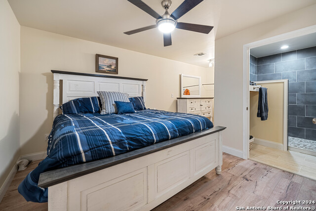 Image 8 of 29 For 100 Breesport Dr