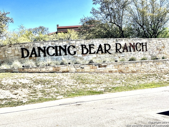 Image 2 of 18 For Pr 1712 Dancing Bear Ranch