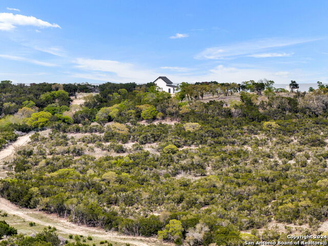 Listing photo id 10 for 689 Lot 10,11 Fm 289