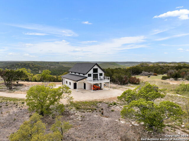 Listing photo id 17 for 689 Lot 10,11 Fm 289