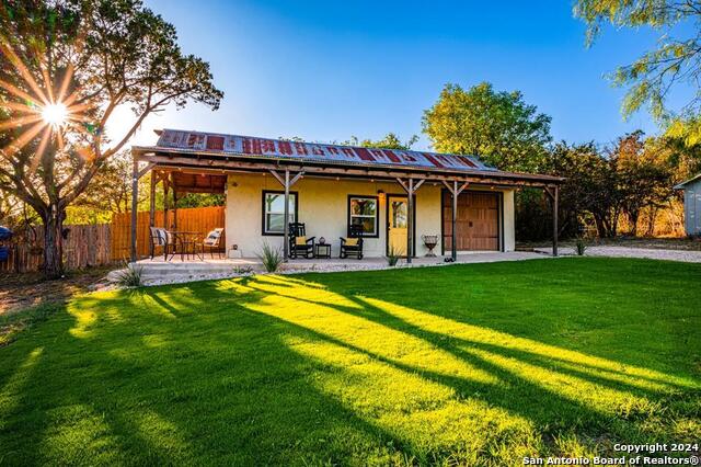 Details for 1979 Arcadia, Kerrville, TX 78028