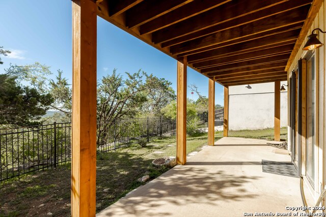 Listing photo id 26 for 107 Mesa Del Sol