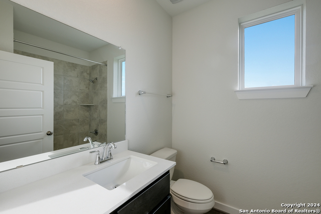 Image 19 of 27 For 12240 Latticework