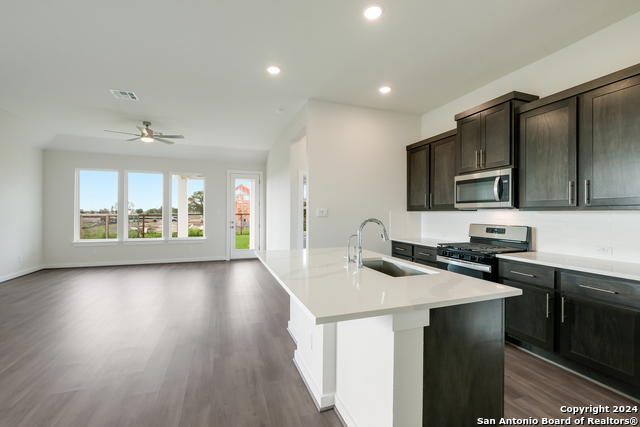 Image 4 of 27 For 12240 Latticework