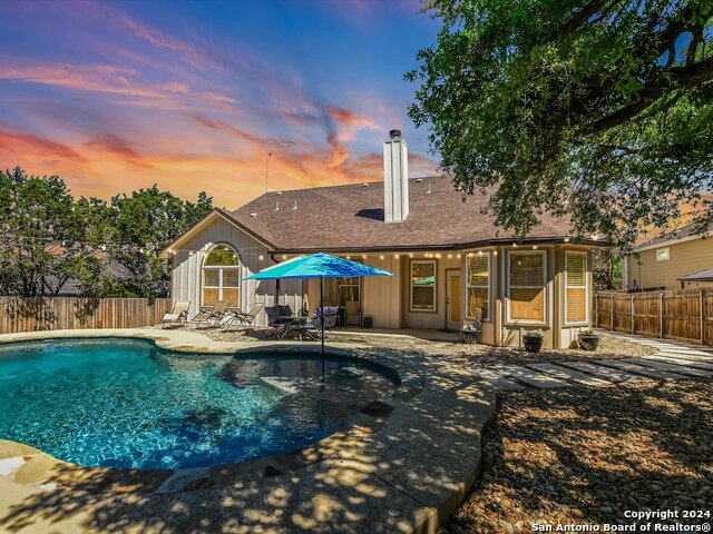 Details for 7 Redwood Circle, Wimberley, TX 78676