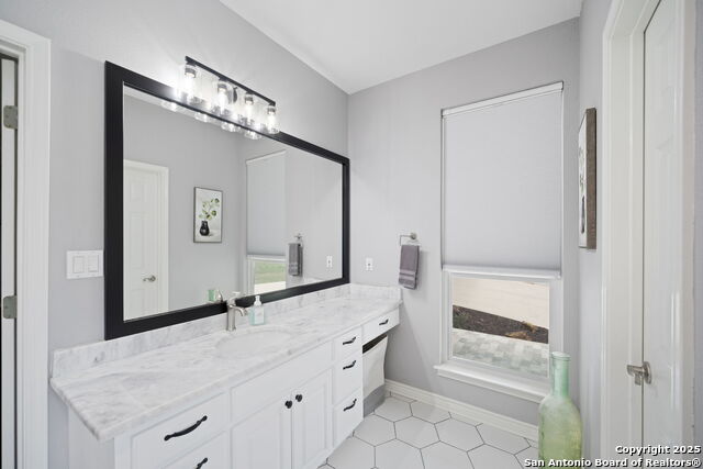 Image 65 of 82 For 877 Meridian Dr