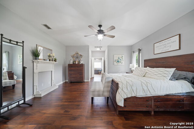 Image 81 of 82 For 877 Meridian Dr