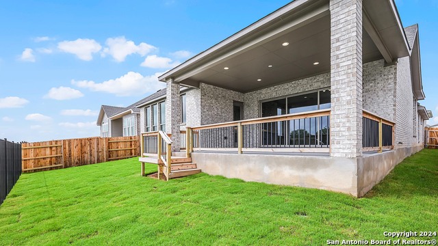 Image 7 of 23 For 1864 Front Porch Avenue