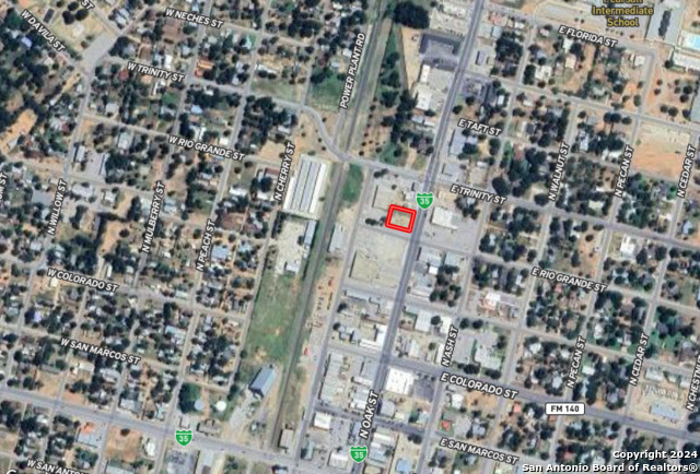 Image 9 of 10 For 309 Oak N