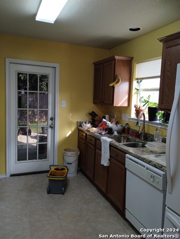 Image 7 of 22 For 10418 Alsfeld Ranch