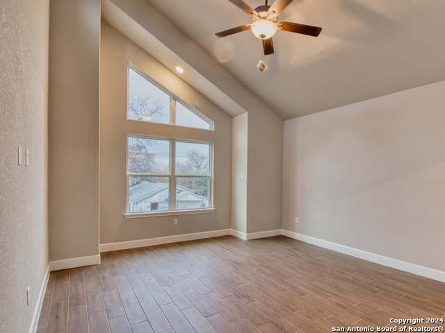 Image 18 of 50 For 2202 Virginia Blvd  1