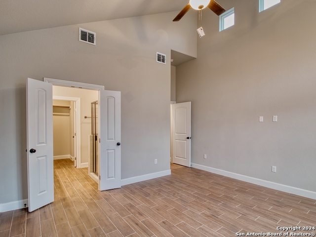 Image 21 of 50 For 2202 Virginia Blvd  1