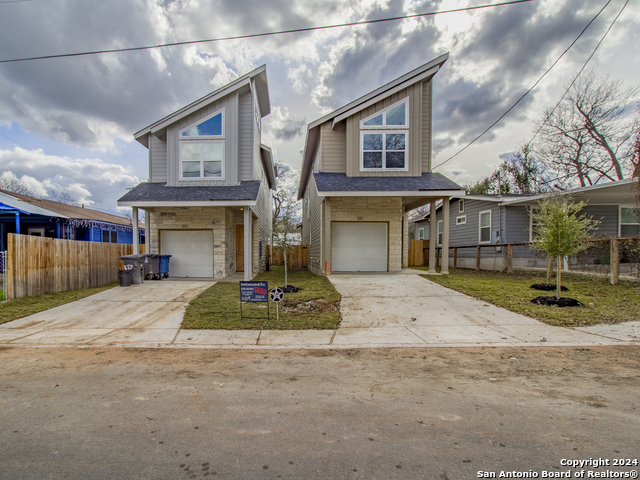 Image 3 of 50 For 2202 Virginia Blvd  1