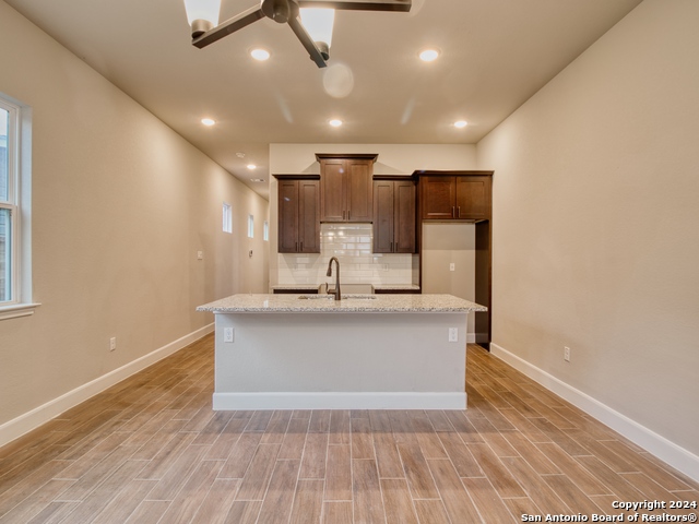 Image 8 of 50 For 2202 Virginia Blvd  1