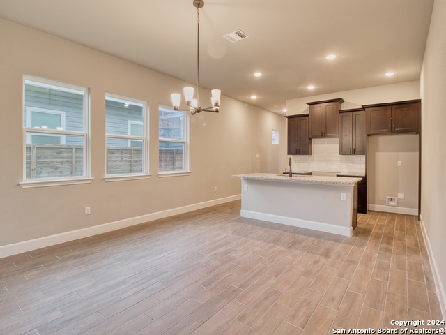 Image 9 of 50 For 2202 Virginia Blvd  1