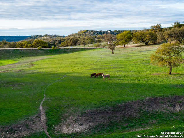 Image 46 of 60 For 5081 Bandera Highway