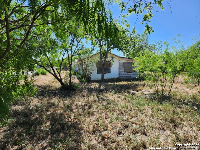 Image 11 of 12 For 506-600 Cotulla St. N