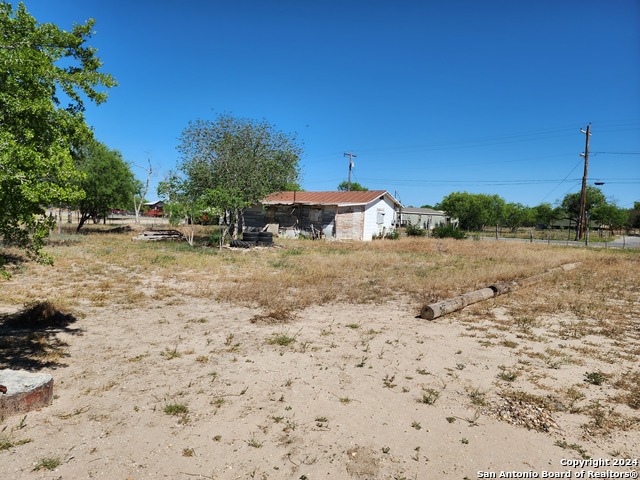 Image 5 of 12 For 506-600 Cotulla St. N