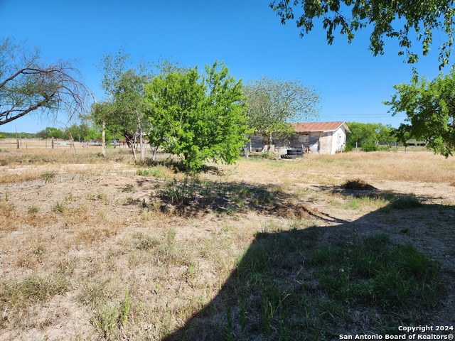 Image 6 of 12 For 506-600 Cotulla St. N