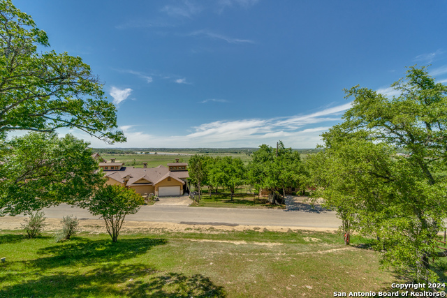 Details for 943 Parkview Dr  C9, Canyon Lake, TX 78133