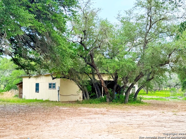 Image 10 of 39 For 164 County Road 7725