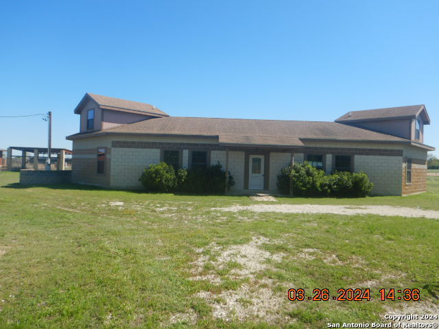 Details for 272 County Road 341, La Vernia, TX 78121