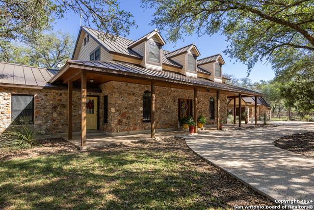 Details for 205 County Road 253, Mico, TX 78056