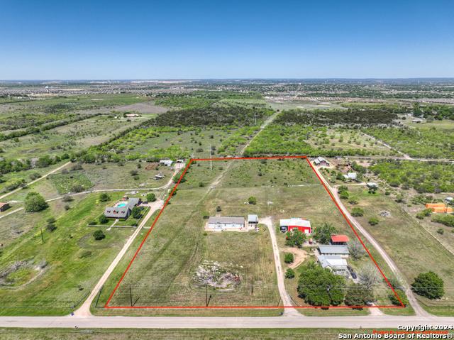 Details for 706 Union Wine Rd, New Braunfels, TX 78130