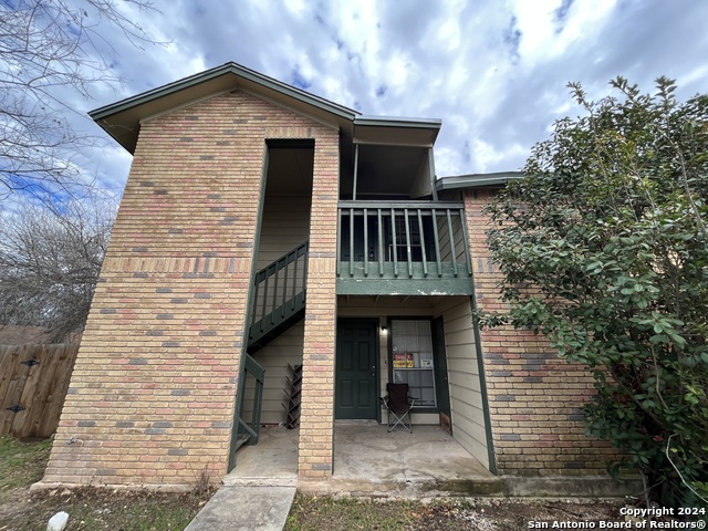 Details for 5201 Meadow Fld  3, San Antonio, TX 78250